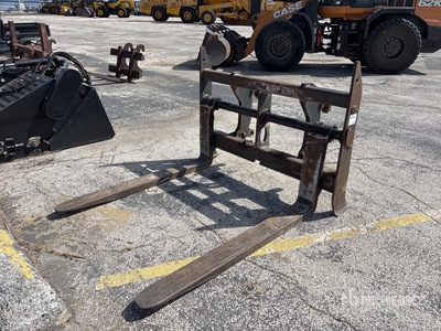 JRB 58 in Q/C Wheel Loader Forks - Fits Case 621G
