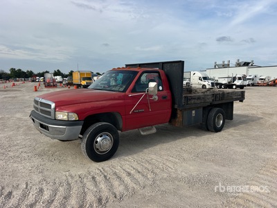 2000 Dodge Ram 3500 4x2 Flatbed Truck