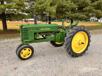 1942 John Deere H 2WD Trattore agricolo d'epoca
