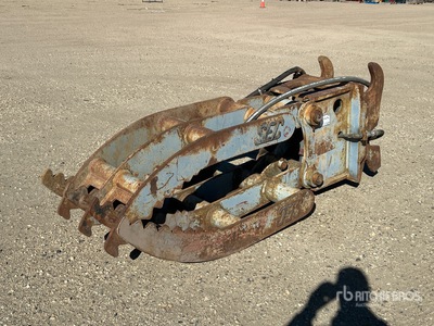 SEC 36 in Q/C Excavator Grapple