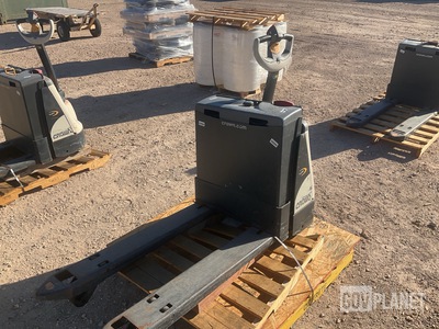 Crown WP3035-45 Electric Pallet Jack