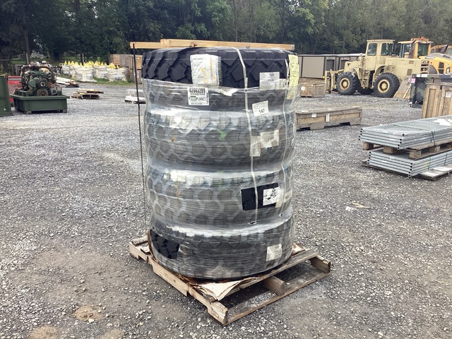 (4) Michelin 365/80R20 Tires w/Wheels (4) Michelin 365/80R20 Tires w/Wheels