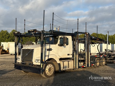 2016 Volvo VAH 6x4 Car Carrier Truck