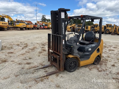 2011 Komatsu FG25 Carrelli Elevatori