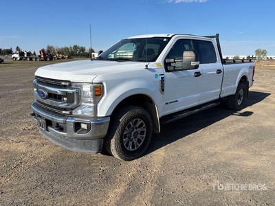 2022 Ford F-350 XLT 4x4 Crew Cab Pick-up