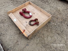 Quantity of (2) Shackles