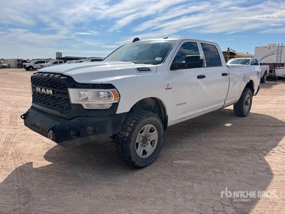 2022 Ram 3500 4x4 Crew Cab Pickup
