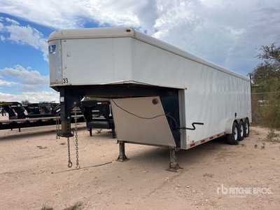 2014 Interstate 32 ft Tri/A Gooseneck Remorque fermée