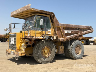 2007 Komatsu HD325 Camion de transport