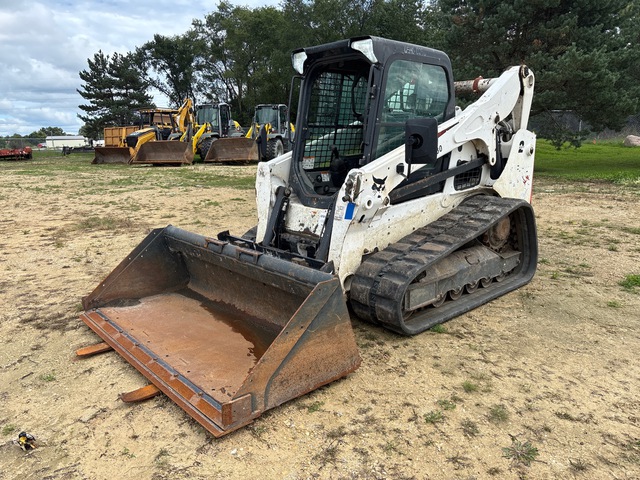 2021 Bobcat T740 Two-Speed Compact Track Loader 2021 Bobcat T740 Two-Speed Compact Track Loader