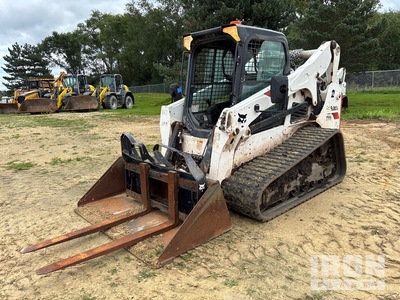 2022 Bobcat T740 Two-Speed Compact Track Loader