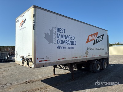 2015 Manac 28 ft x 102 in Pup T/A Van Trailer
