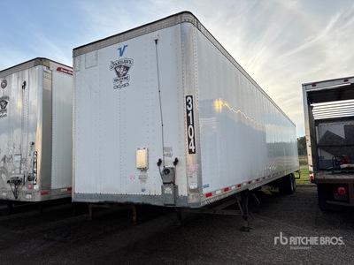 2017 Vanguard MaxCube 53 ft x 102 in T/A Van Trailer