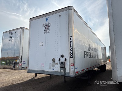 2017 Vanguard MaxCube 53 ft x 102 in T/A Van Trailer
