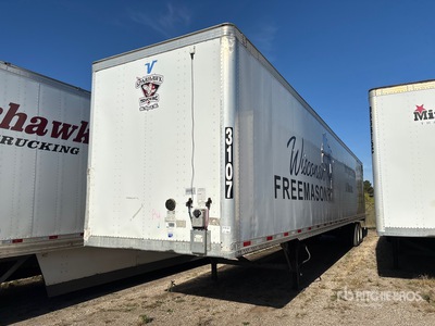 2017 Vanguard MaxCube 53 ft x 102 in T/A Van Trailer