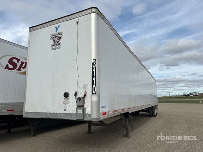 2017 Vanguard MaxCube 53 ft x 102 in T/A Van Trailer