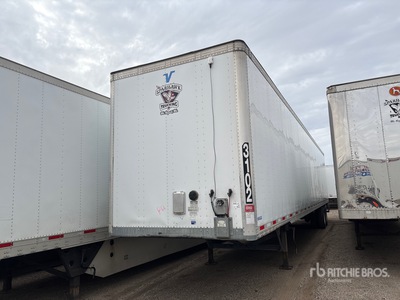 2017 Vanguard MaxCube 53 ft x 102 in T/A Van Trailer