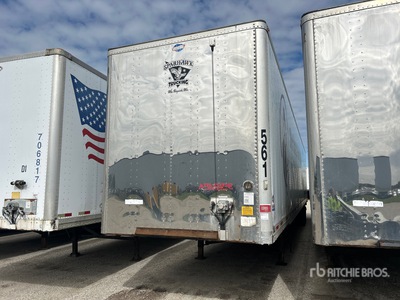 2013 Utility VS2DX 53 ft x 102 in T/A Van Trailer