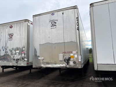 2010 Utility VS2DX 53 ft x 102 in T/A Van Trailer