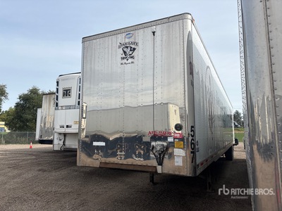 2013 Utility VS2DX 53 ft x 102 in T/A Van Trailer