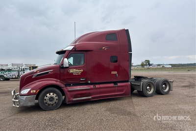 2023 Peterbilt 579 6x4 Sleeper Truck Tractor