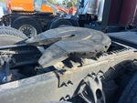 4 Underbody - Truck with 