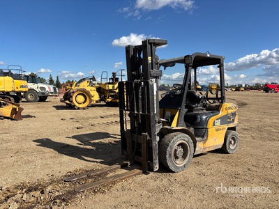 2008 Cat P6000-LP 5400 lb Cushion Tire Montacargas