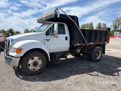 2003 Ford F-650 4x2 Camion à benne essieu simple