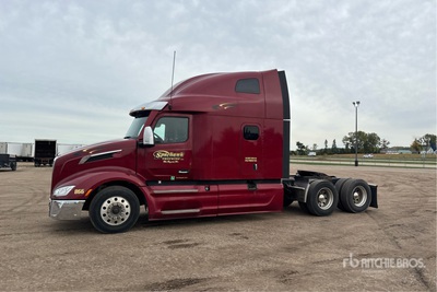 2023 Peterbilt 579 6x4 Sleeper Truck Tractor