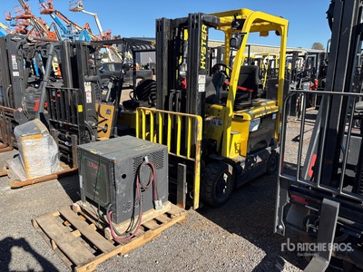 2010 Hyster E55XN33 5150 lb Electric Forklift