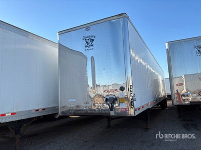 2013 Utility VS2DX 53 ft x 102 in T/A Van Trailer