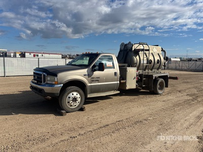 2004 Ford F-550 XLT 3100 L 4x4 Pressure Truck