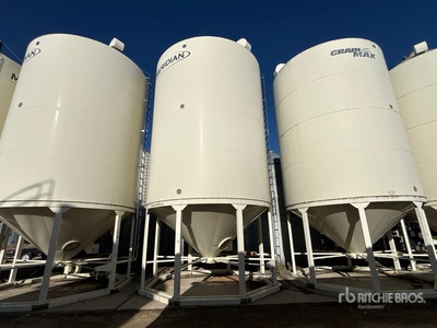 Meridian GrainMax GM4000 +/- 4000 bu 4 Ring Smooth Wall Hopper Grain Bin