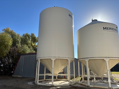 Meridian M1620 +/- 150 ton 4 Ring Fertilizer Hopper Grain Bin