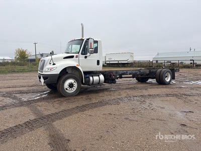 2018 International 4300 4x2 Cab and Chassis