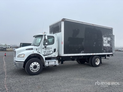 2010 Freightliner M2 4x2 Van Truck