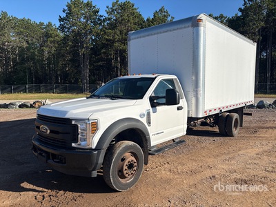2018 Ford F-450 XL Kastenwägen