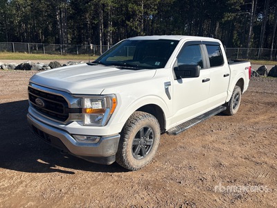 2021 Ford F150 XLT 4x4 Crew Cab Pickup