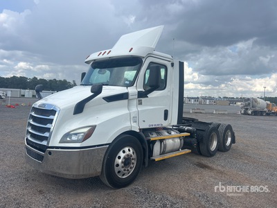 2020 Freightliner Cascadia 116 6x4 Cabeza Tractora Cabina Corta
