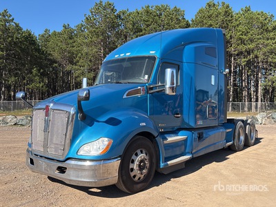 2021 Kenworth T680 6x4 3- Achs Sattelzugmaschine mit Schlafkabine