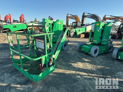 2016 JLG E300AJP ブームリフト