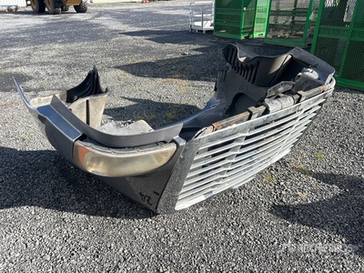 Freightliner Cacadia Cofano per autocarro