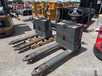 Quantity of (10) Toyota 8HBW23 4500 lb Pallet Jack