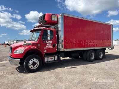 2013 Freightliner M2 106 6x4 Camions réfrigérés