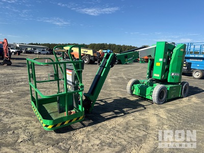 2017 JLG E300AJ 2WD Electric ブームリフト