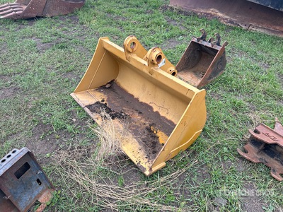 52 in Excavator Bucket