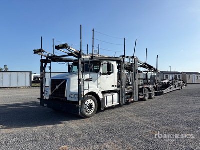 2016 Volvo VAH 6x4 Car Carrier Truck