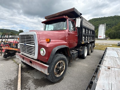 1985 Ford L8000 8x4 Wywrotka T/A