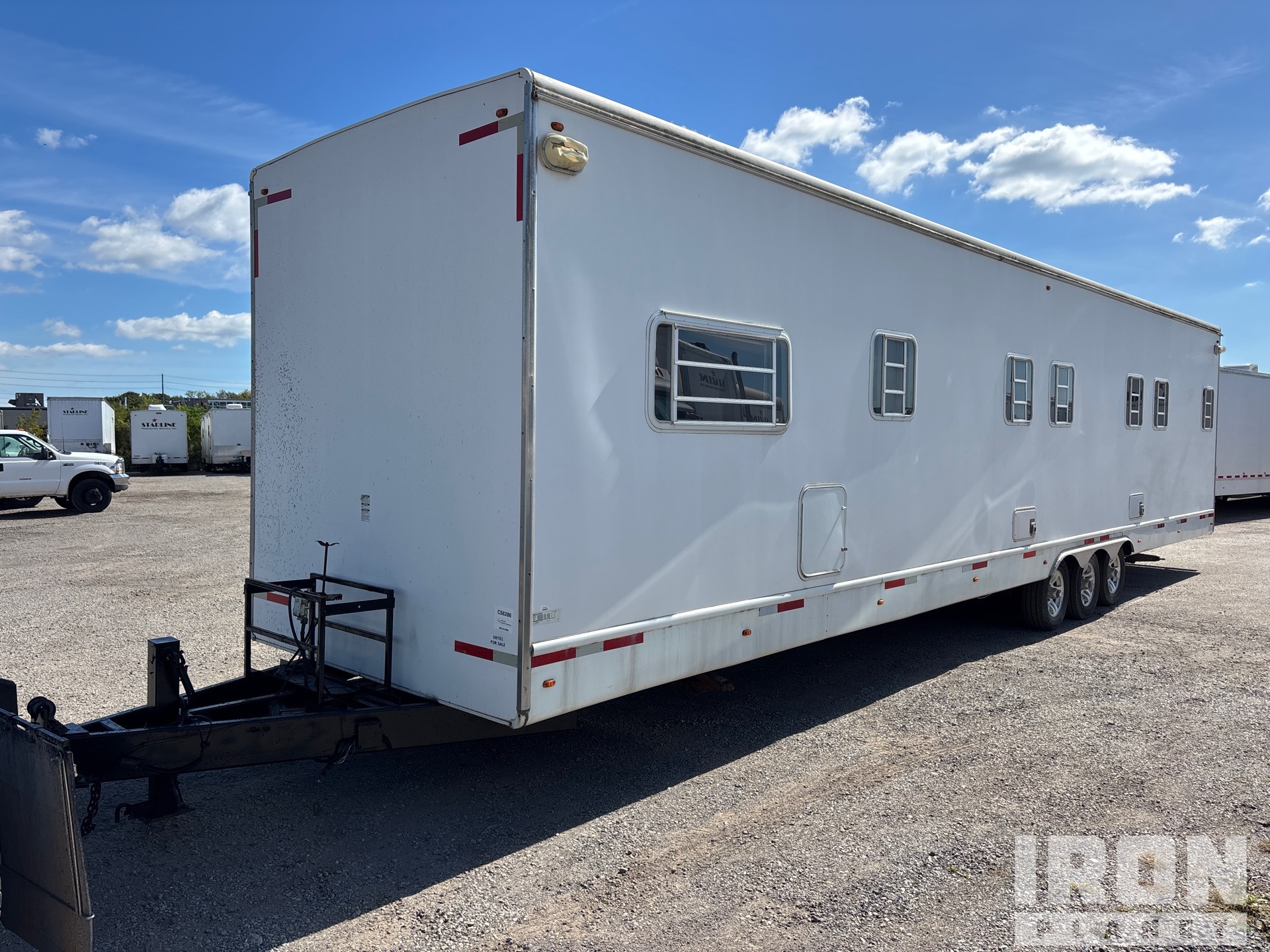 2011 Marathon 40 Ft Tri/A 7 Room Star Wagon