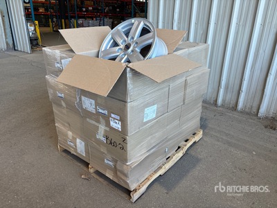 Quantity of (20) 17 in Aluminum Wheels